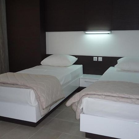 Apartments Good Night Nis Exterior photo
